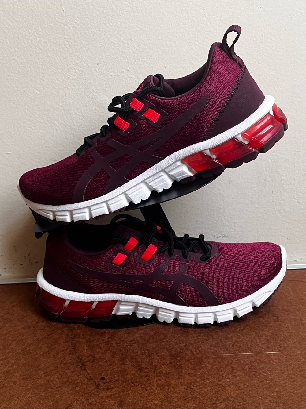 Asics Women's Burgundy and Red Athletic Running Shoes NWOT Size US 7 EU38